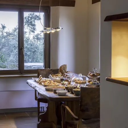 Dionysos Luxury Отель *