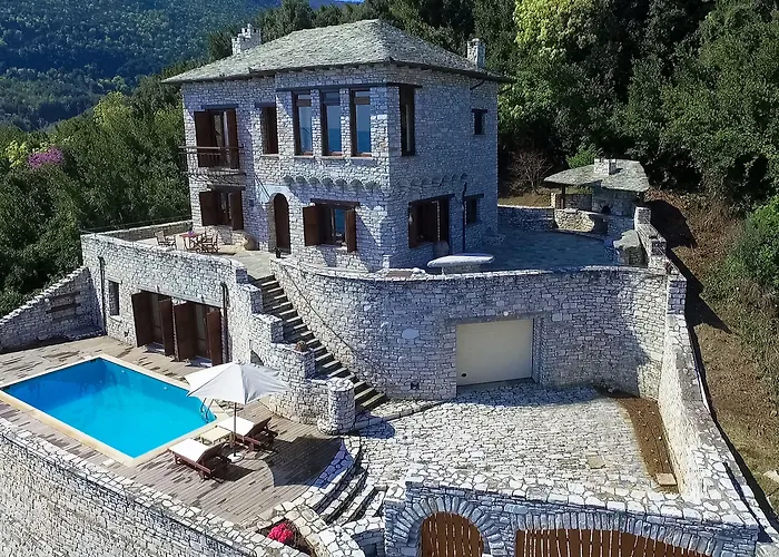 Dionysos Luxury * Keramiaí