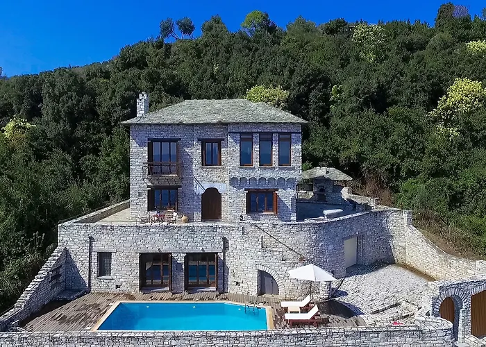 Dionysos Luxury Keramiaí