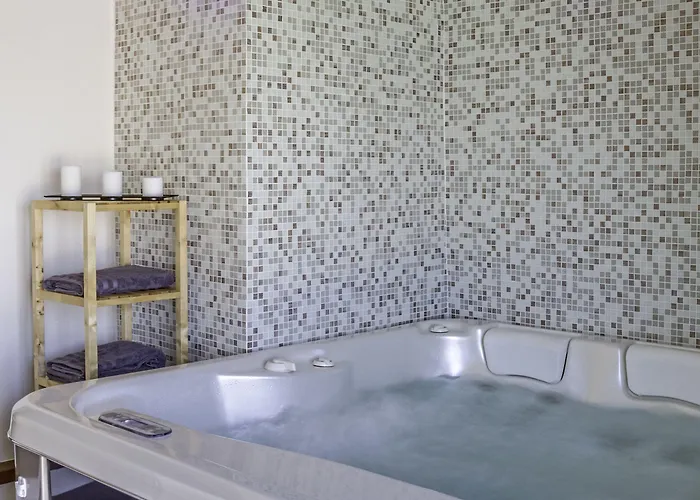 Dionysos Luxury * Keramiaí