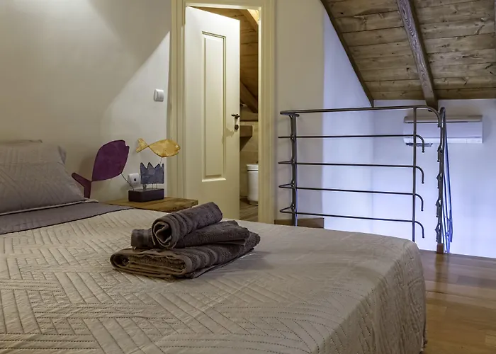 Dionysos Luxury Keramiaí