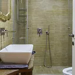 Hotell Dionysos Luxury