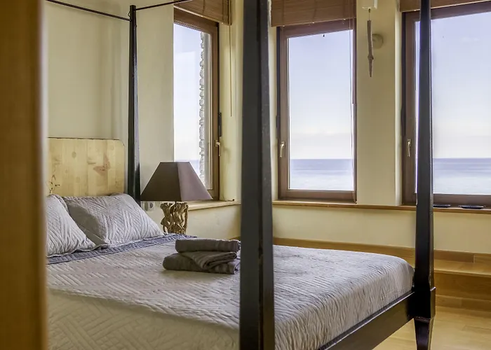 Dionysos Luxury Hotel Keramiaí